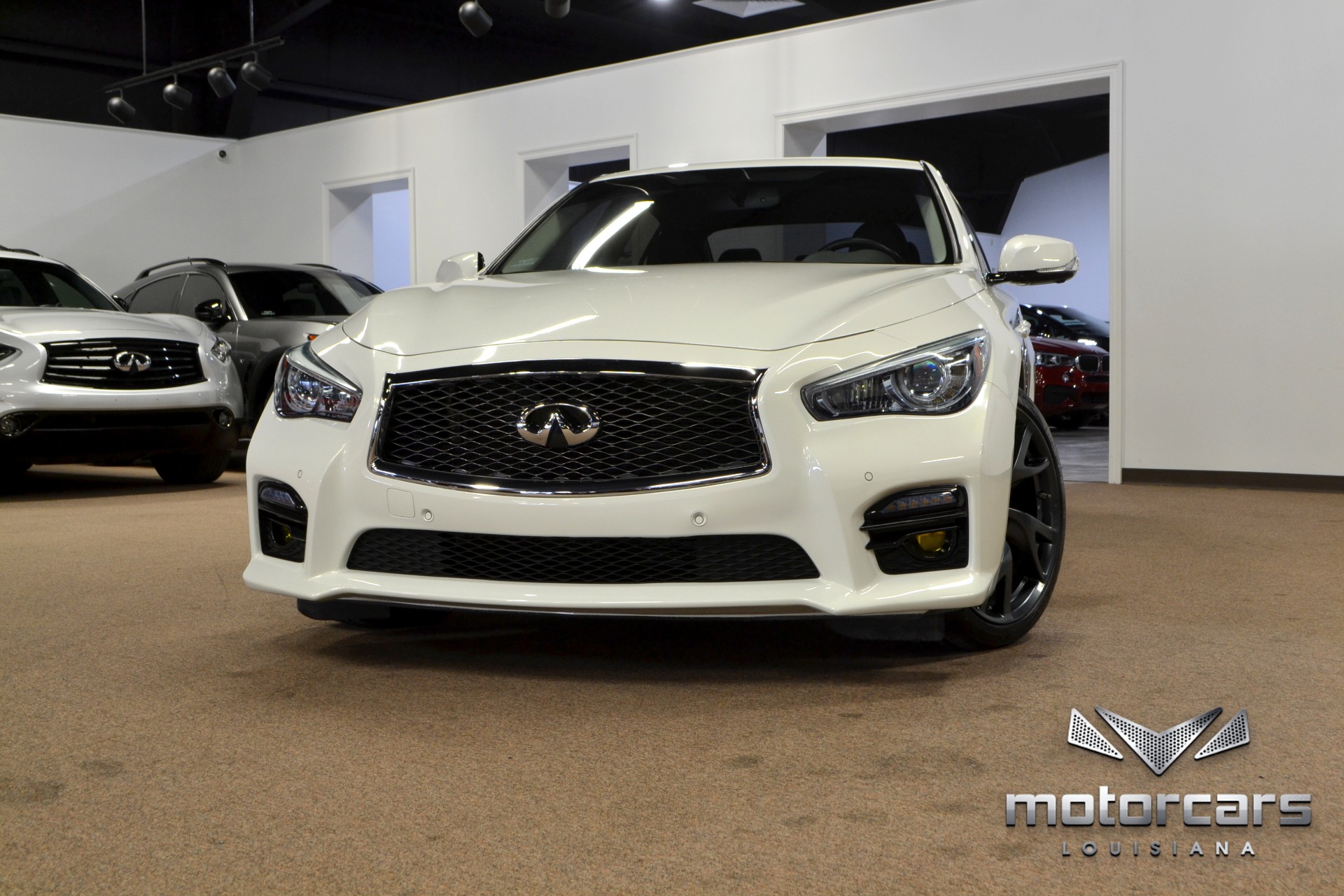 2015 INFINITI Q50 Sport