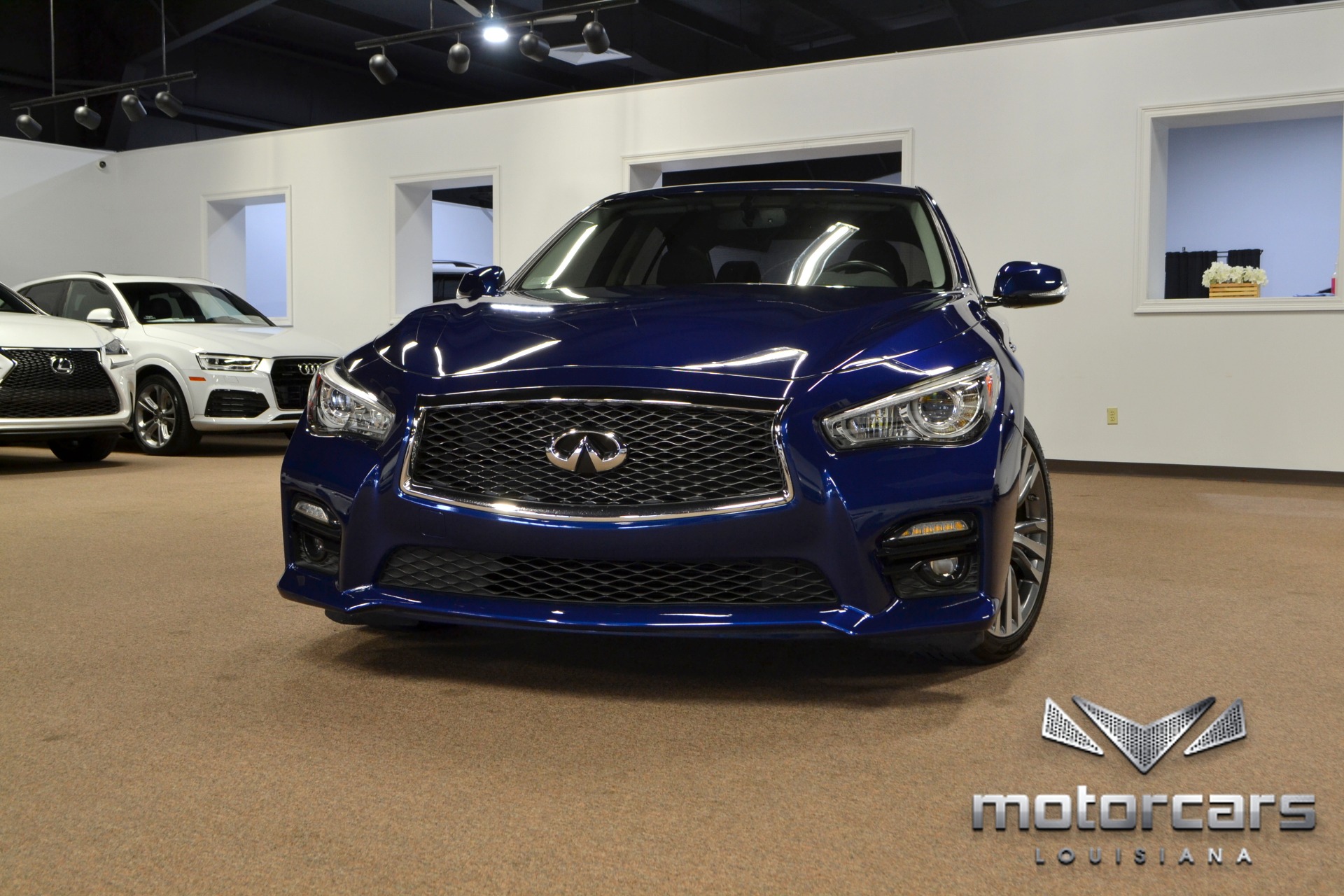 2016 INFINITI Q50 Red Sport 400