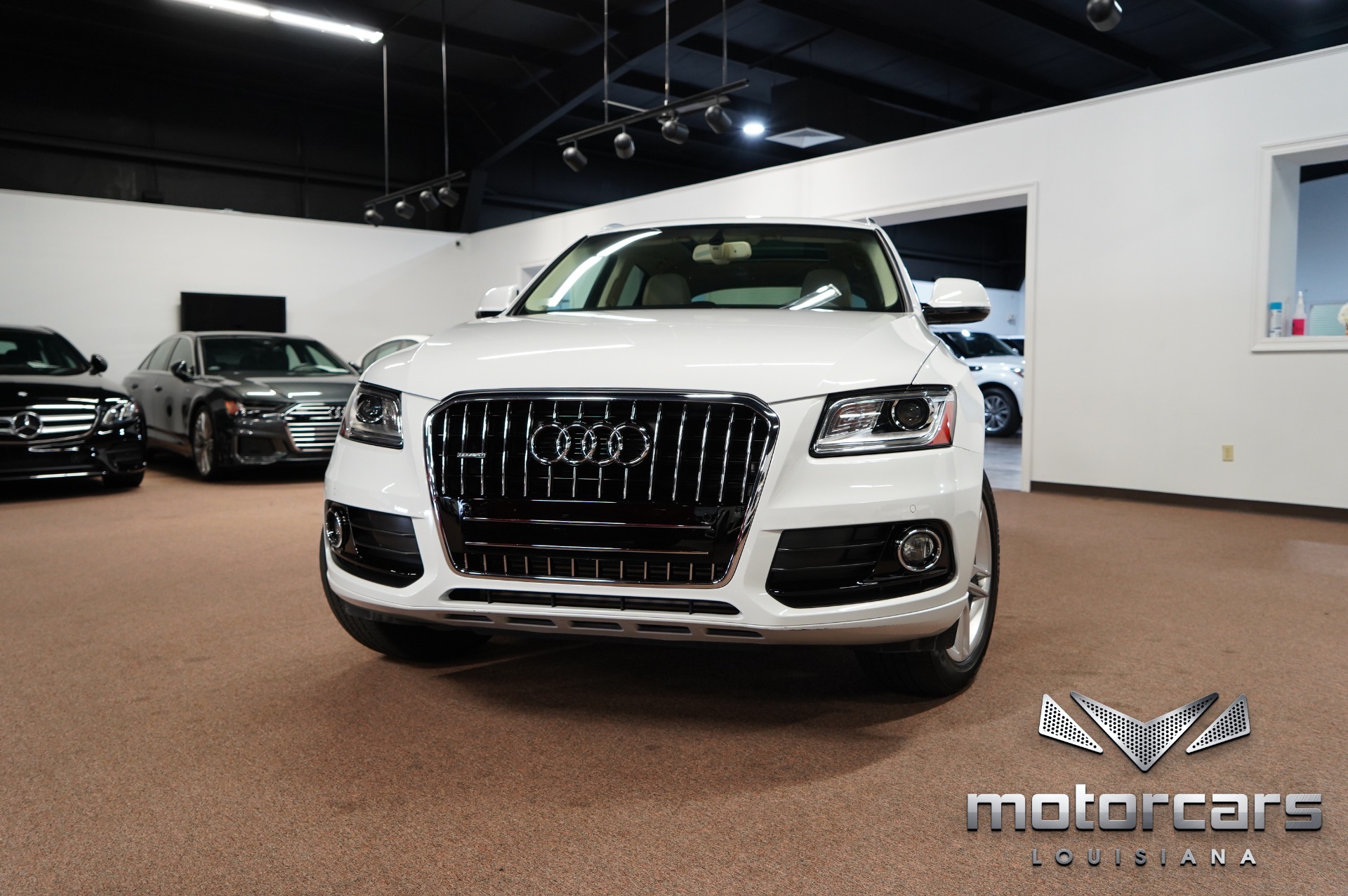 2016 Audi Q5 2.0T quattro Premium Plus