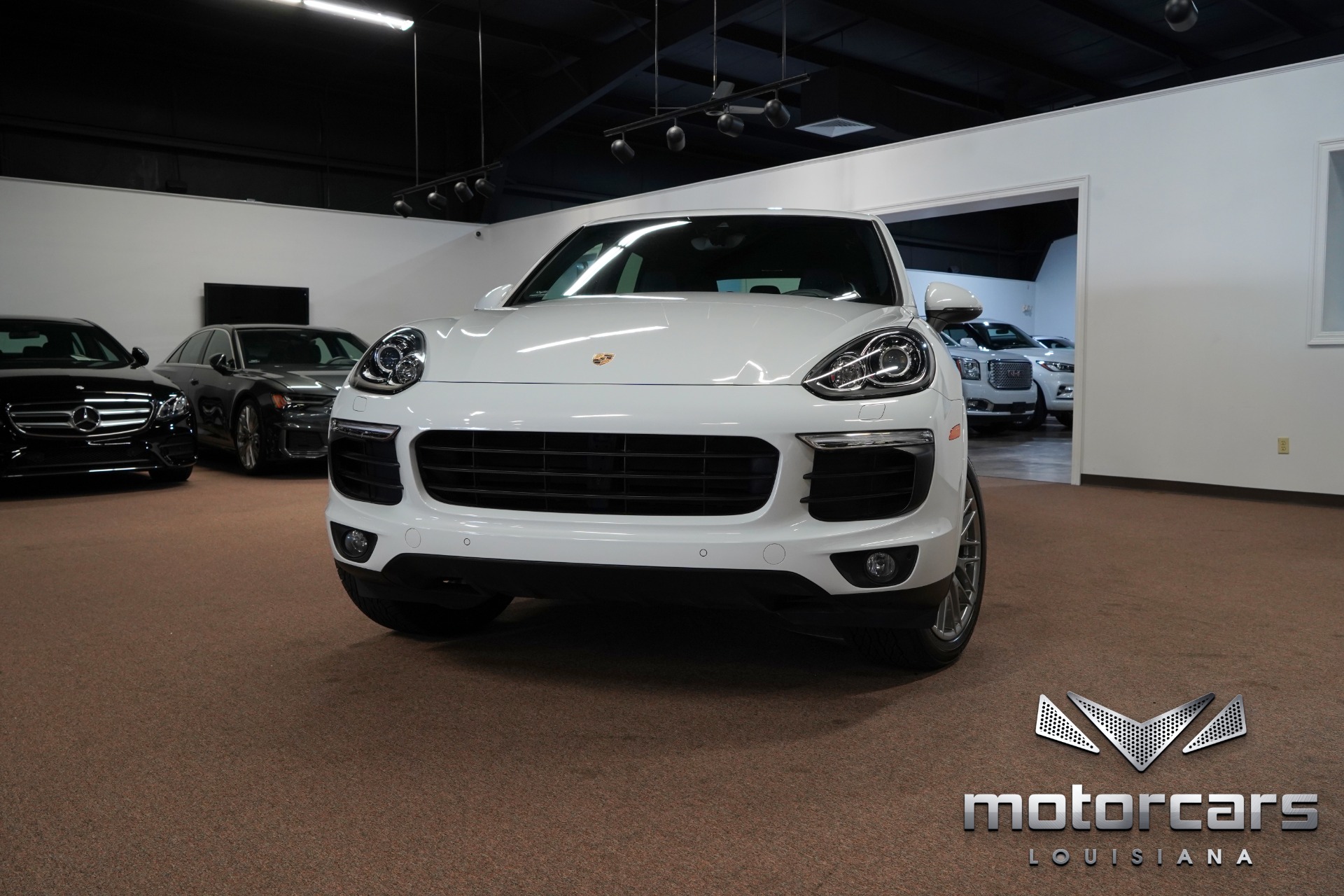 2017 Porsche Cayenne Platinum Edition