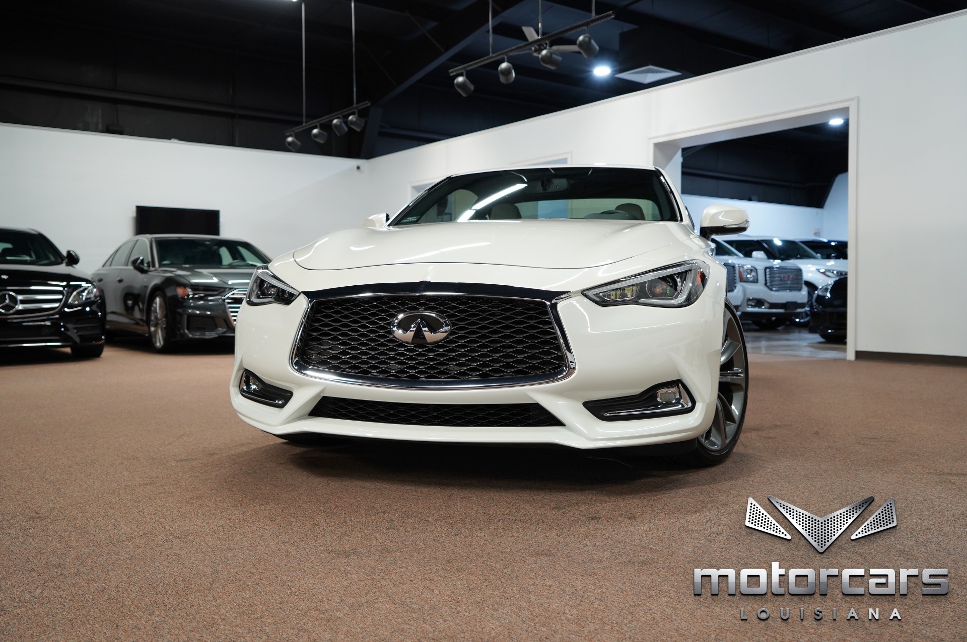 2018 INFINITI Q60 Red Sport 400