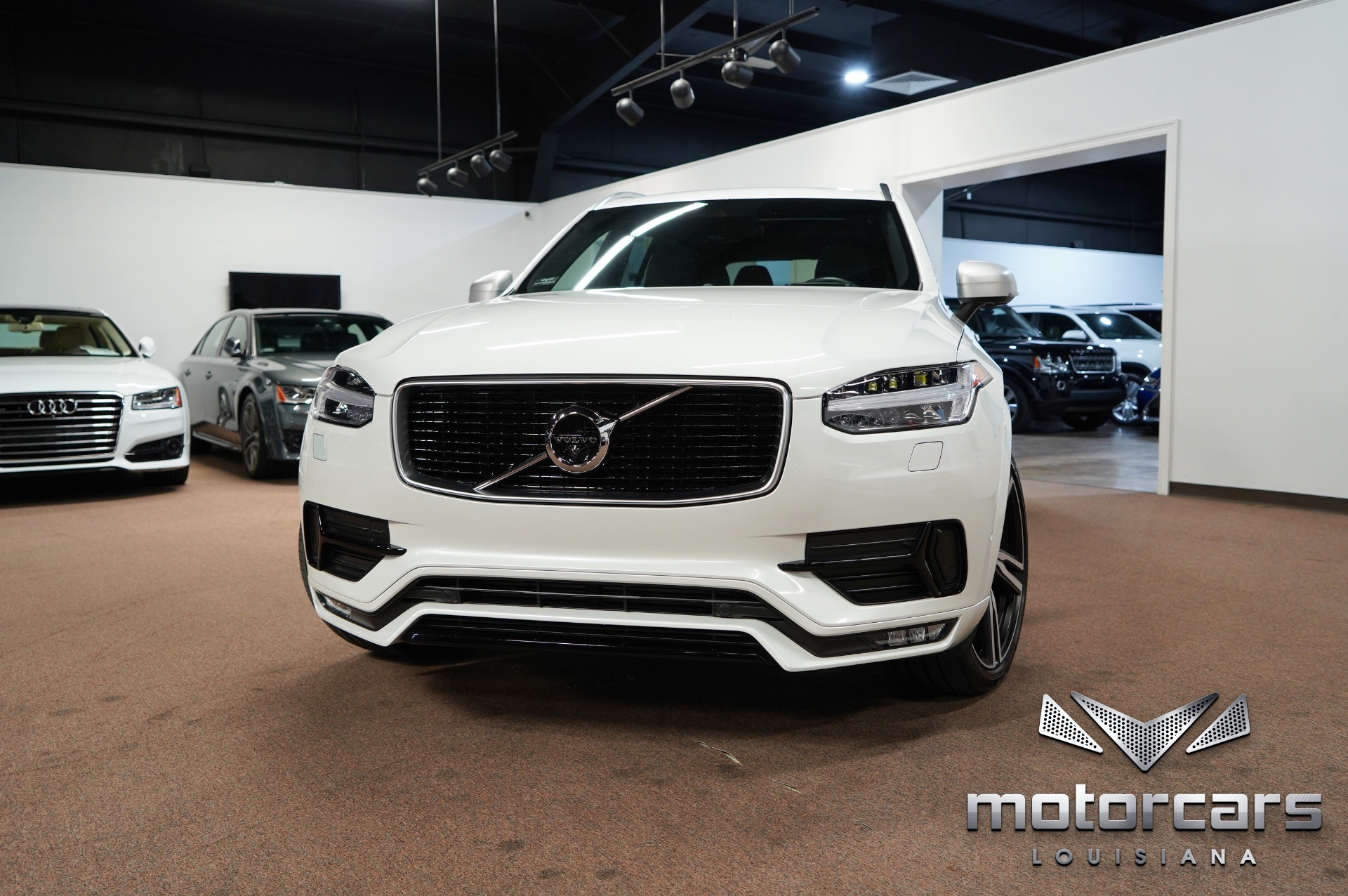 2019 Volvo XC90 T6 R-Design