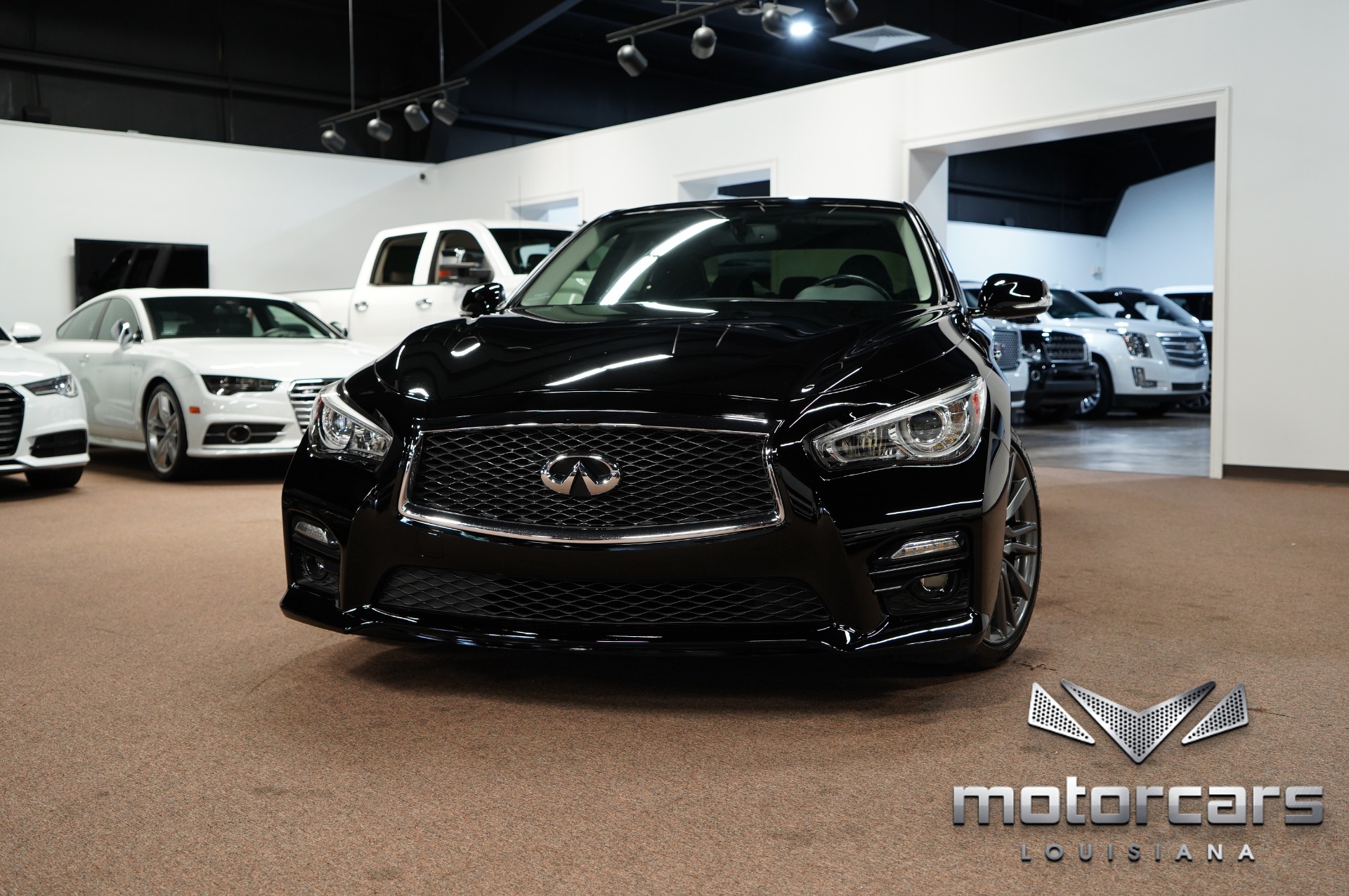 2017 INFINITI Q50 Red Sport 400