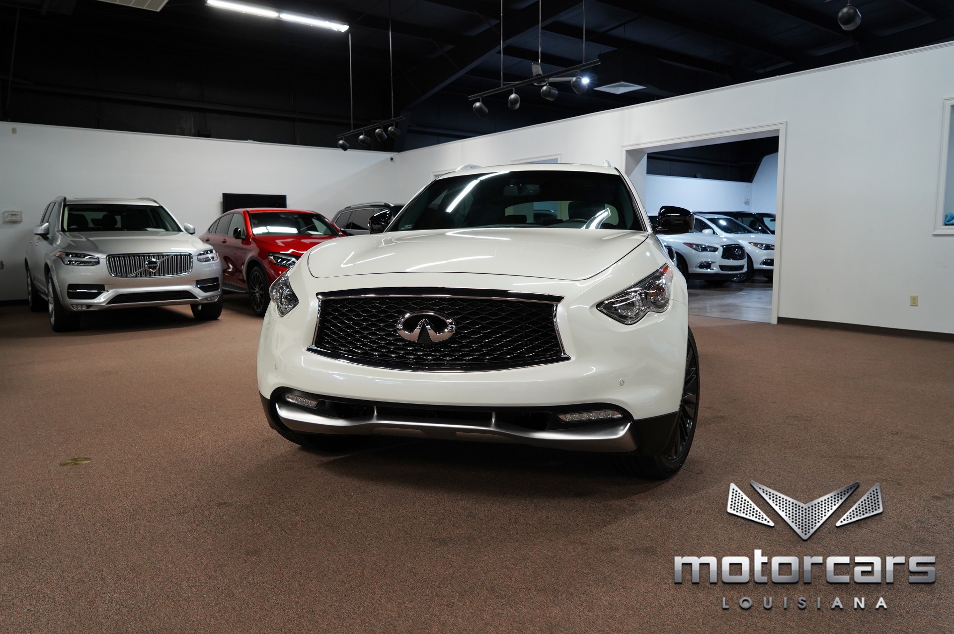 2017 INFINITI QX70 Limited