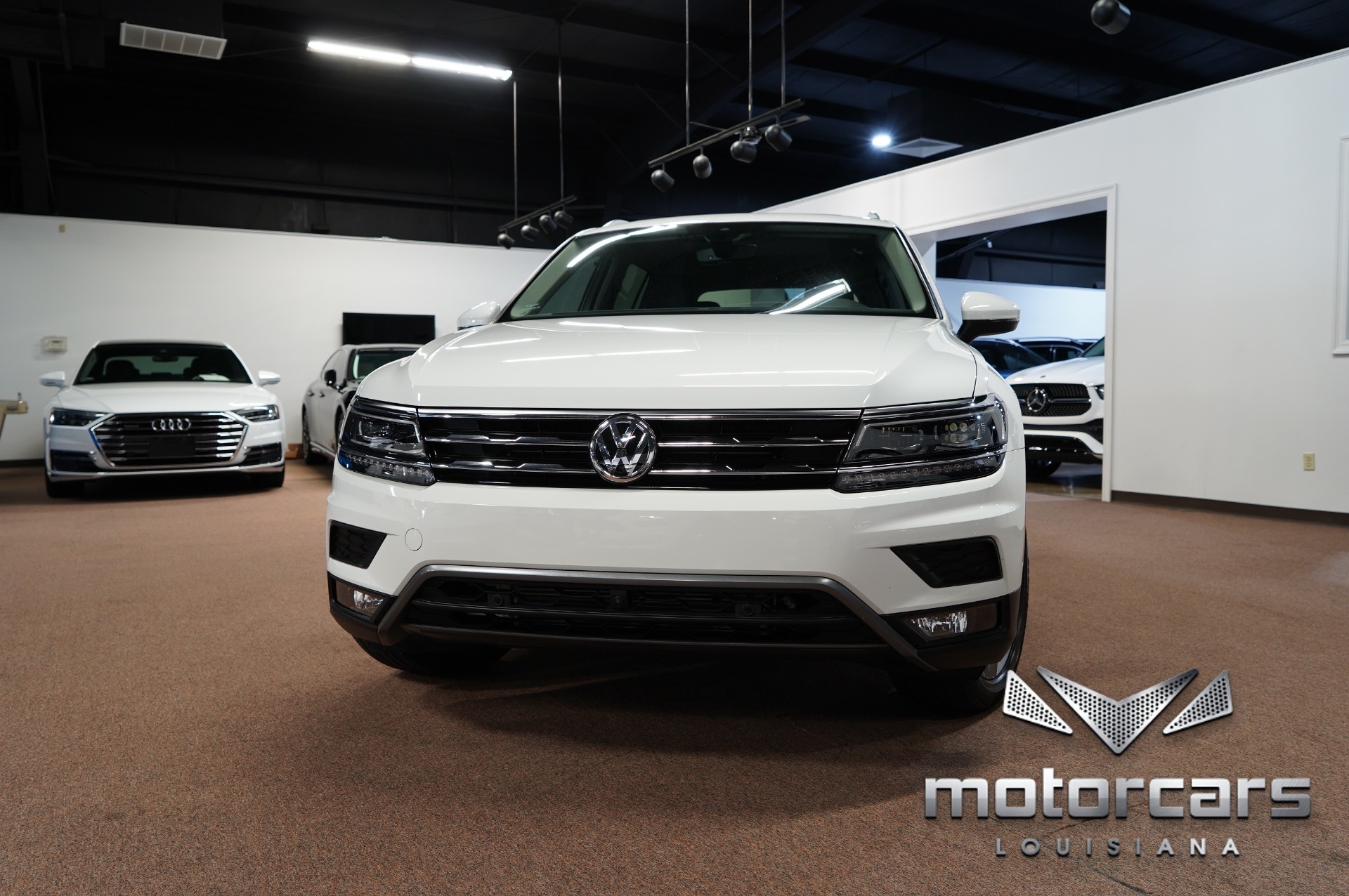 2018 Volkswagen Tiguan 2.0T SEL Premium