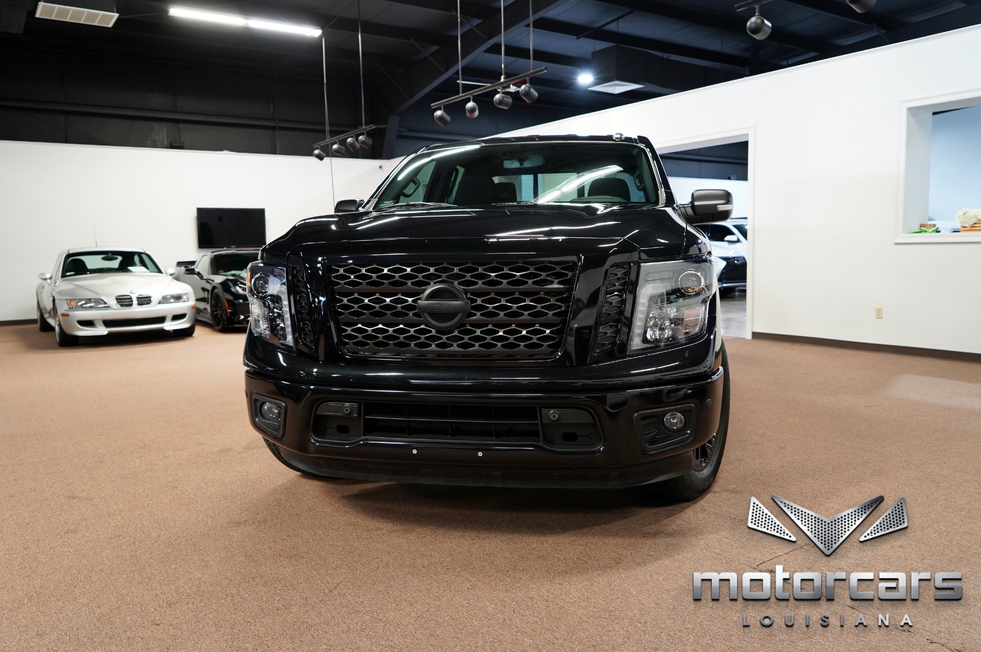 2019 Nissan Titan SV Midnight Edition