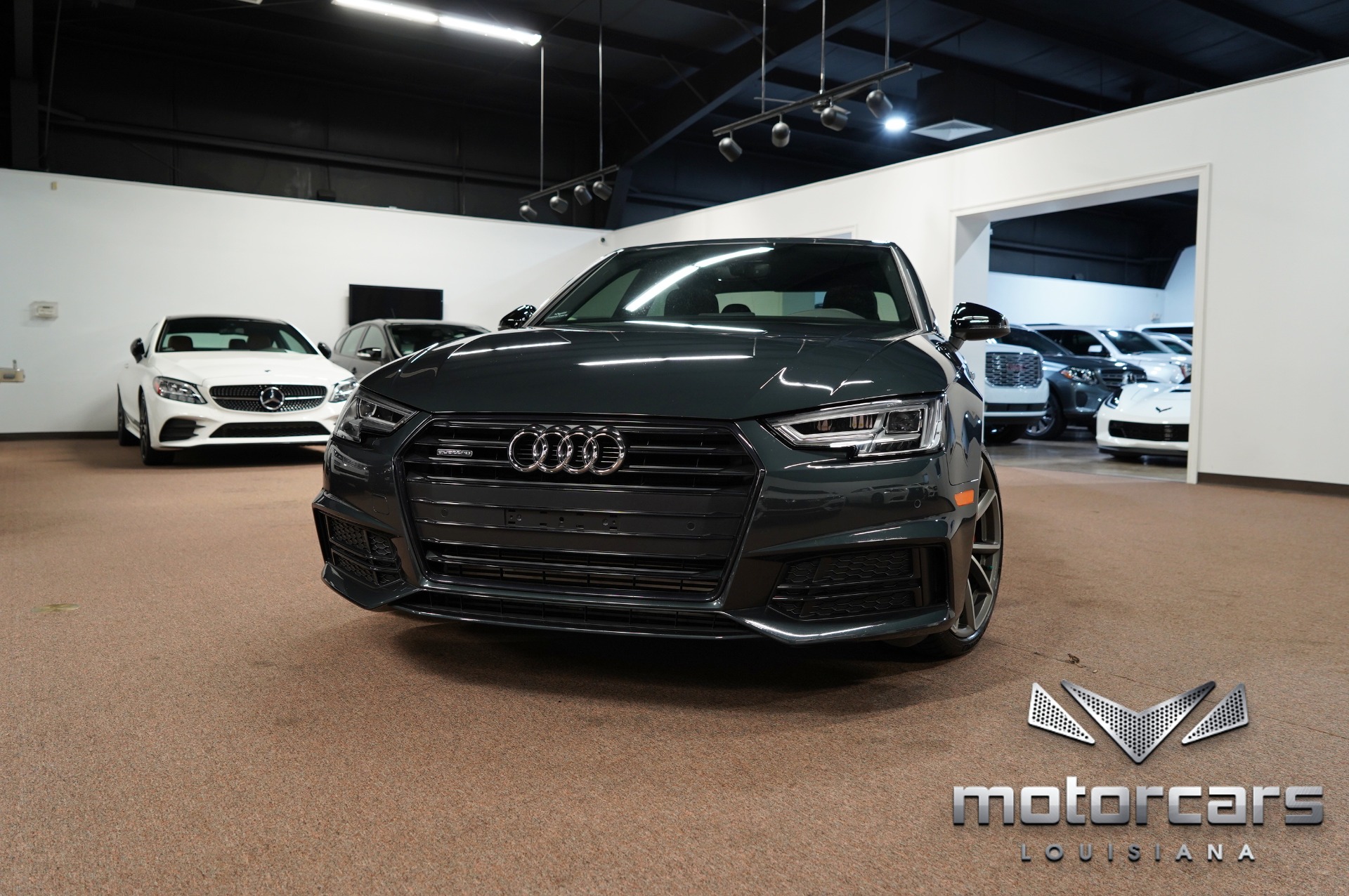 2018 Audi A4 2.0T quattro Premium Plus