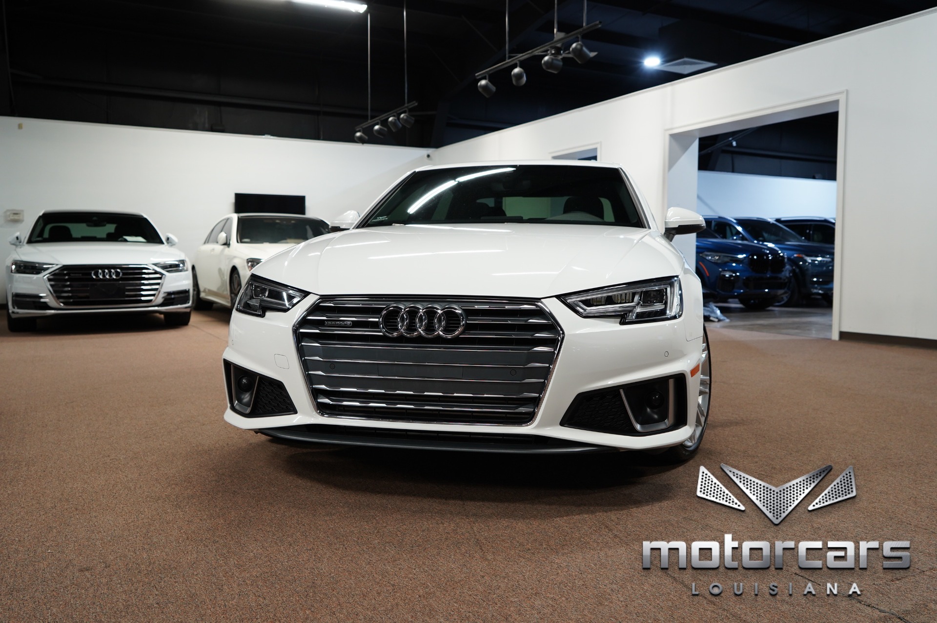 2019 Audi A4 2.0T quattro Premium Plus