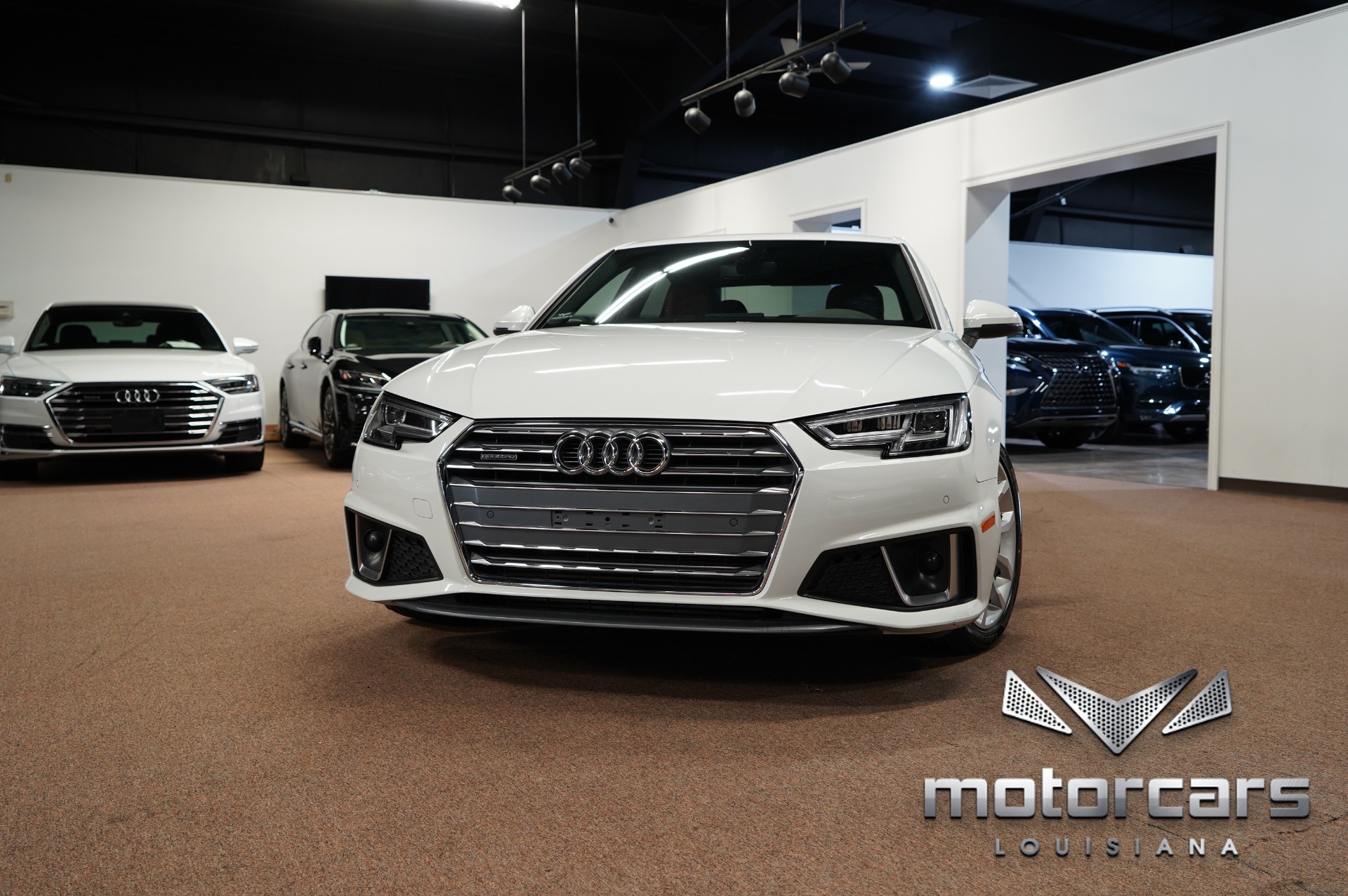 2019 Audi A4 2.0T quattro Premium Plus