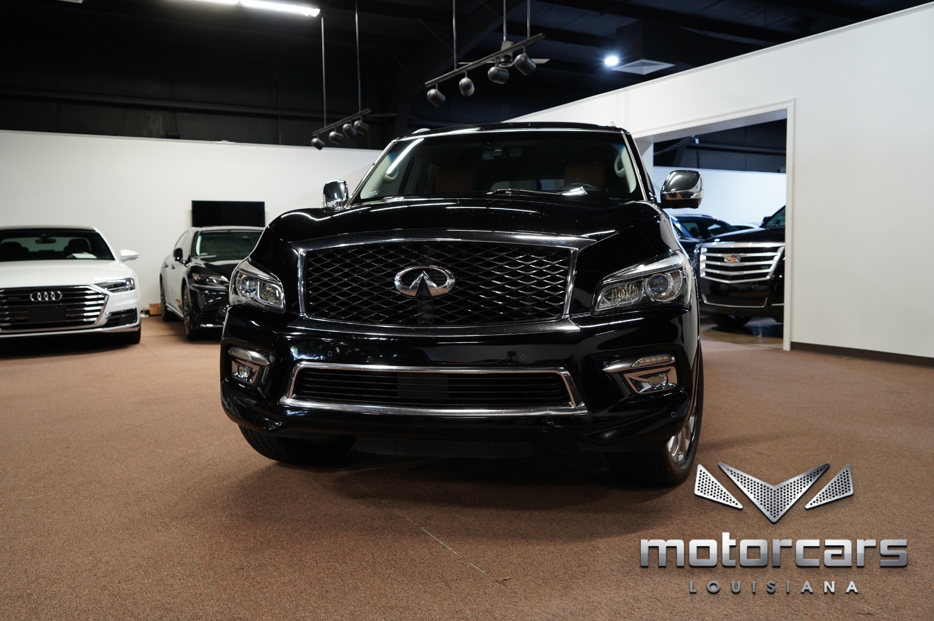 2016 INFINITI QX80 