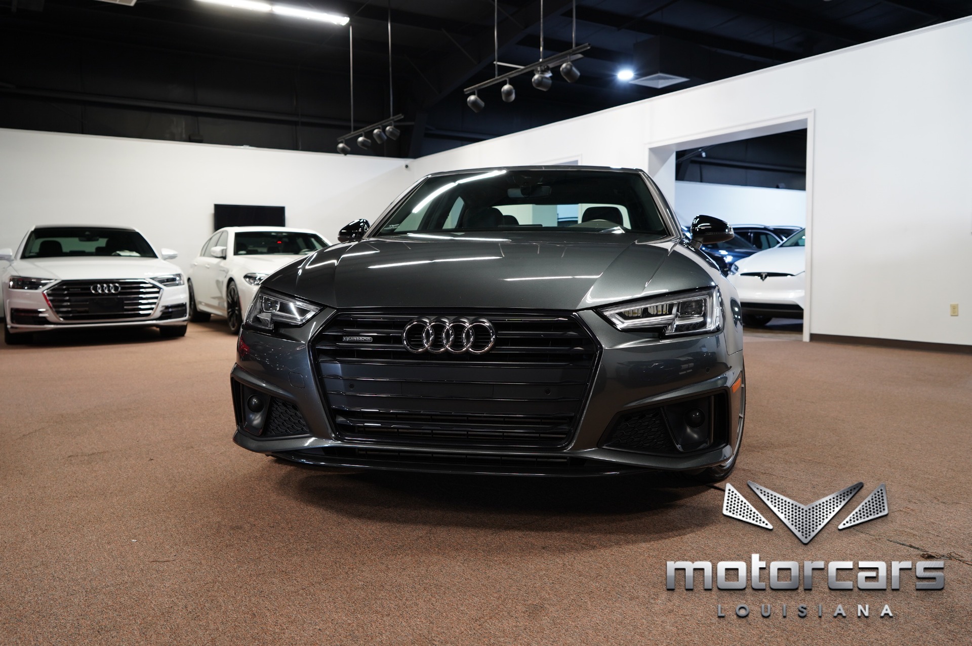 2019 Audi A4 2.0T quattro Premium Plus