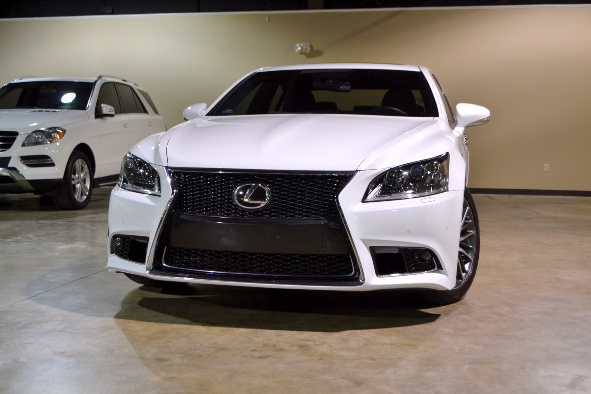 2013 Lexus LS 460 F Sport 