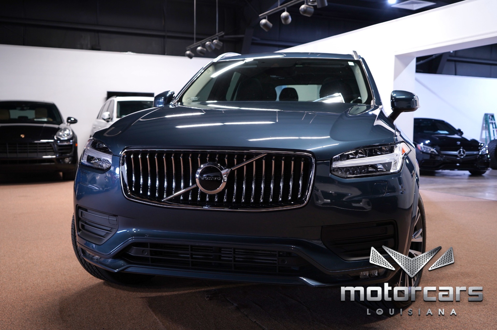 2022 Volvo XC90 T5 Momentum