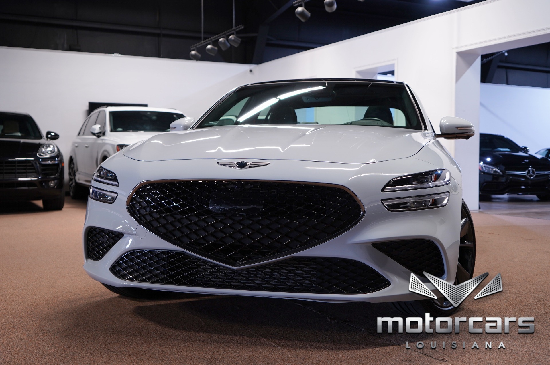 2022 Genesis G70 3.3T Standard