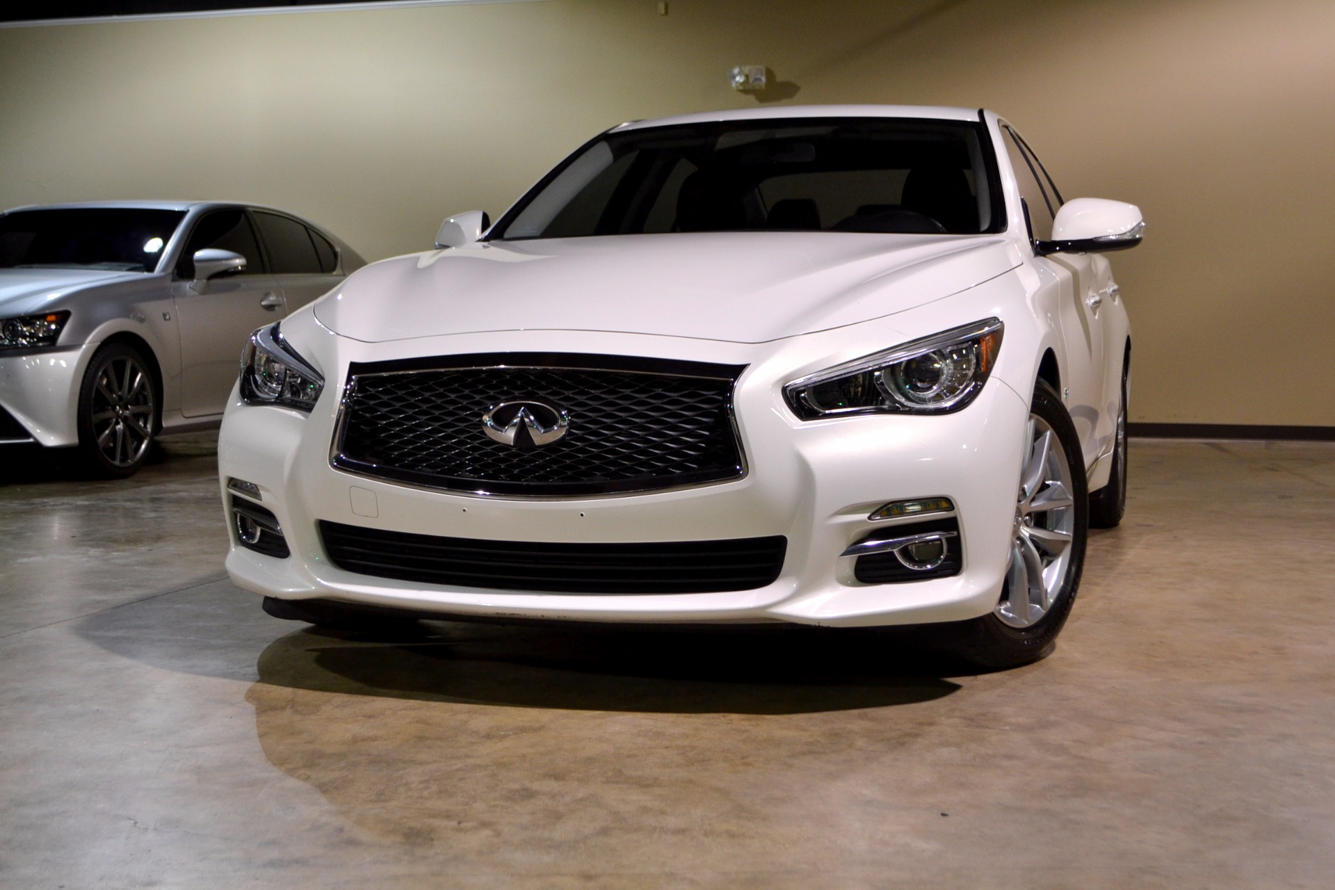 2014 Infiniti Q50