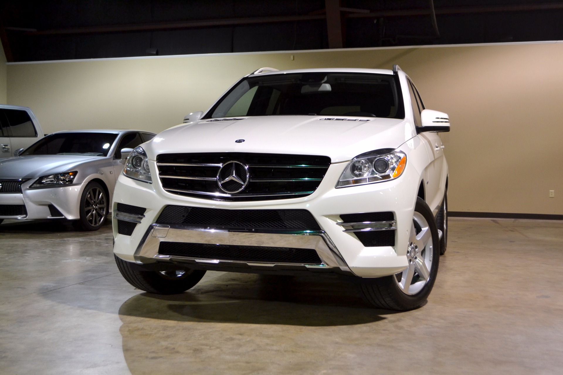 2012 Mercedes-Benz ML550 Sport