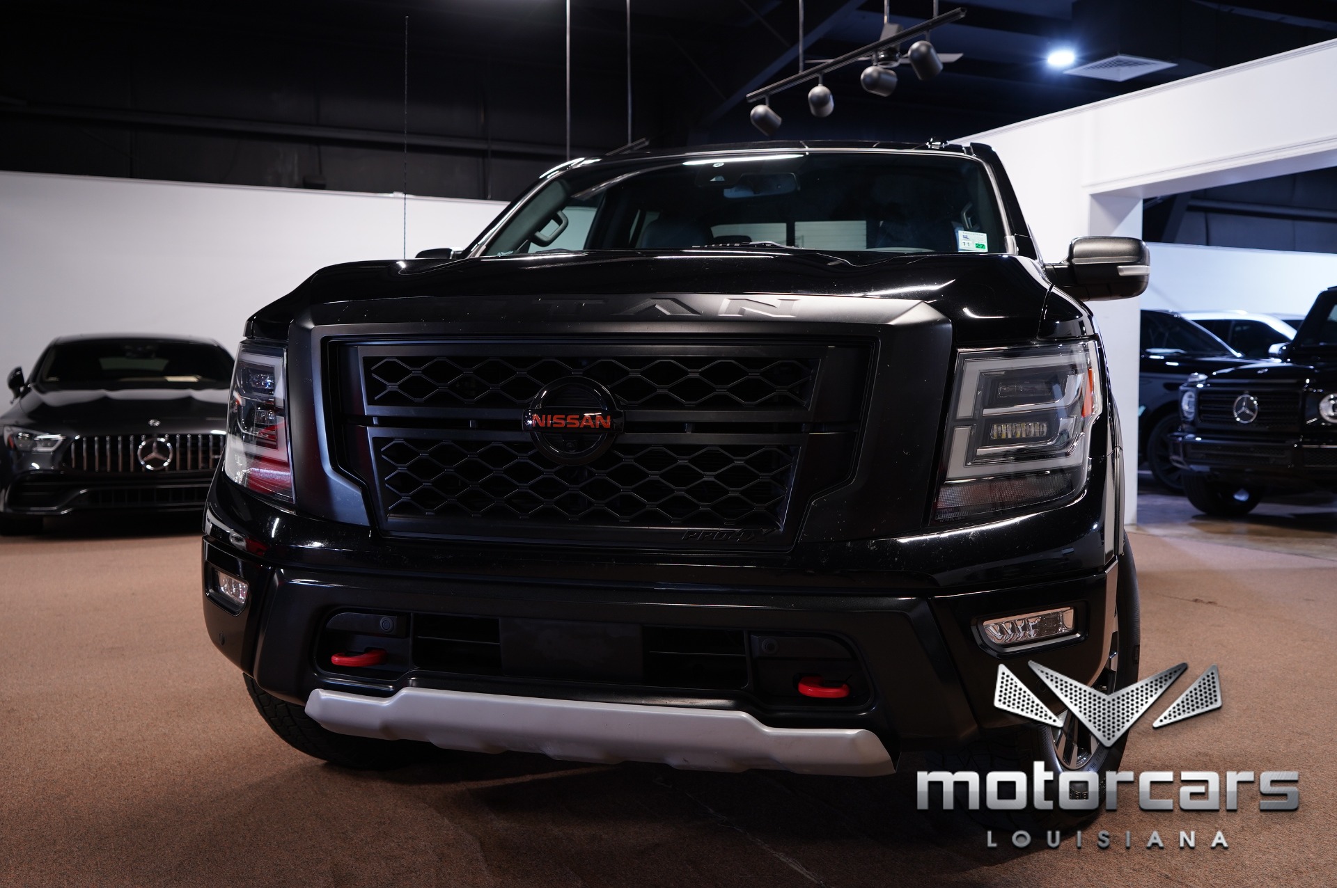 2021 Nissan Titan PRO-4X Crew Cab 4WD