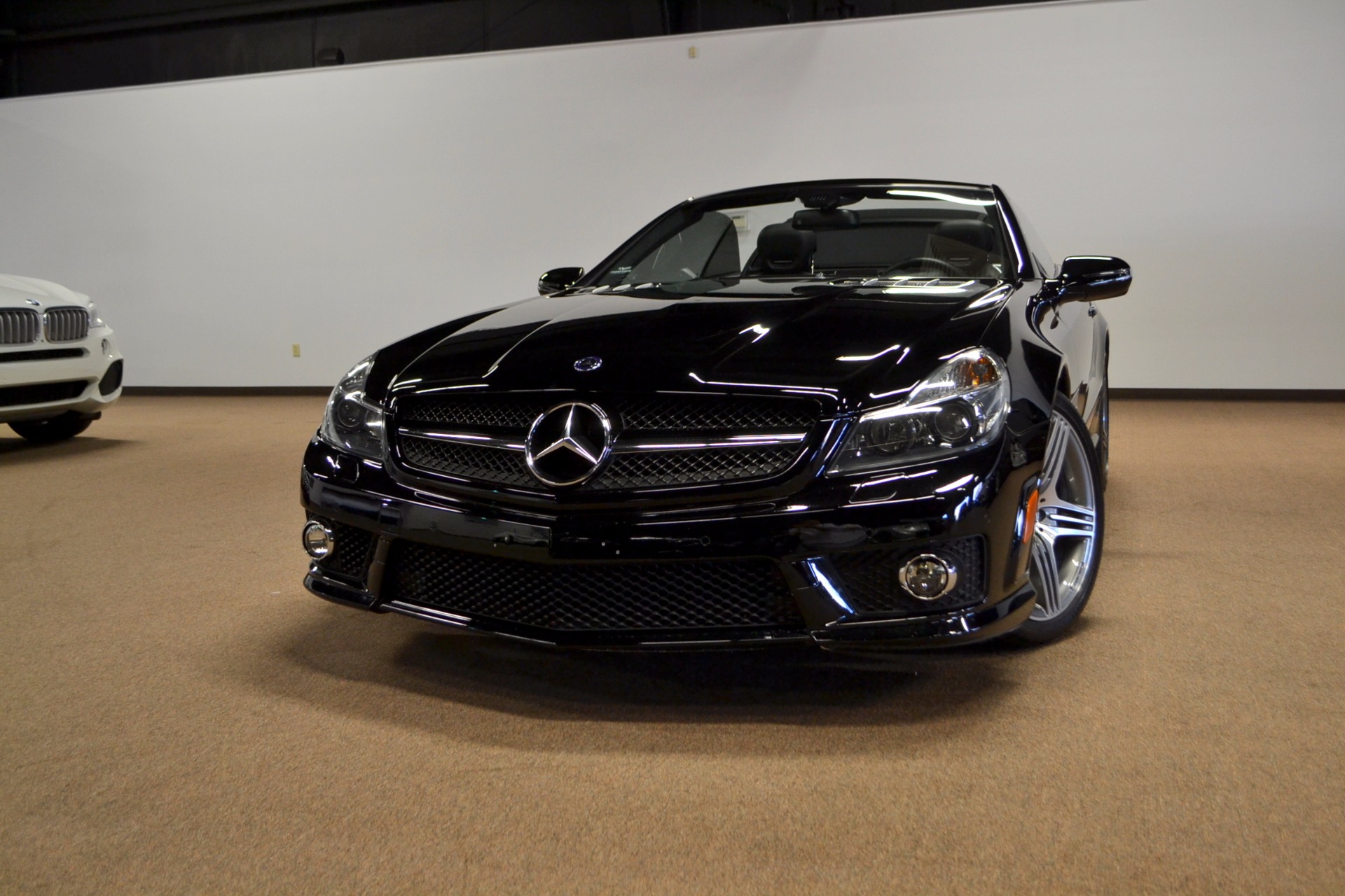 2011 Mercedes-Benz SL63 AMG