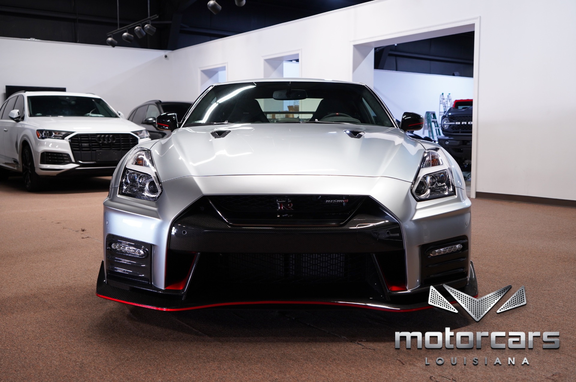 Used-2017-Nissan-GT-R-NISMO-