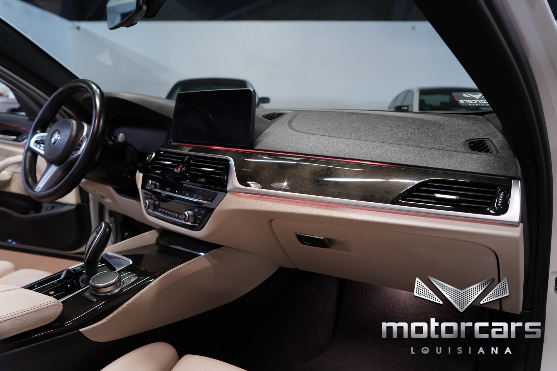 2022 BMW 5 Series 540i - Photo 31