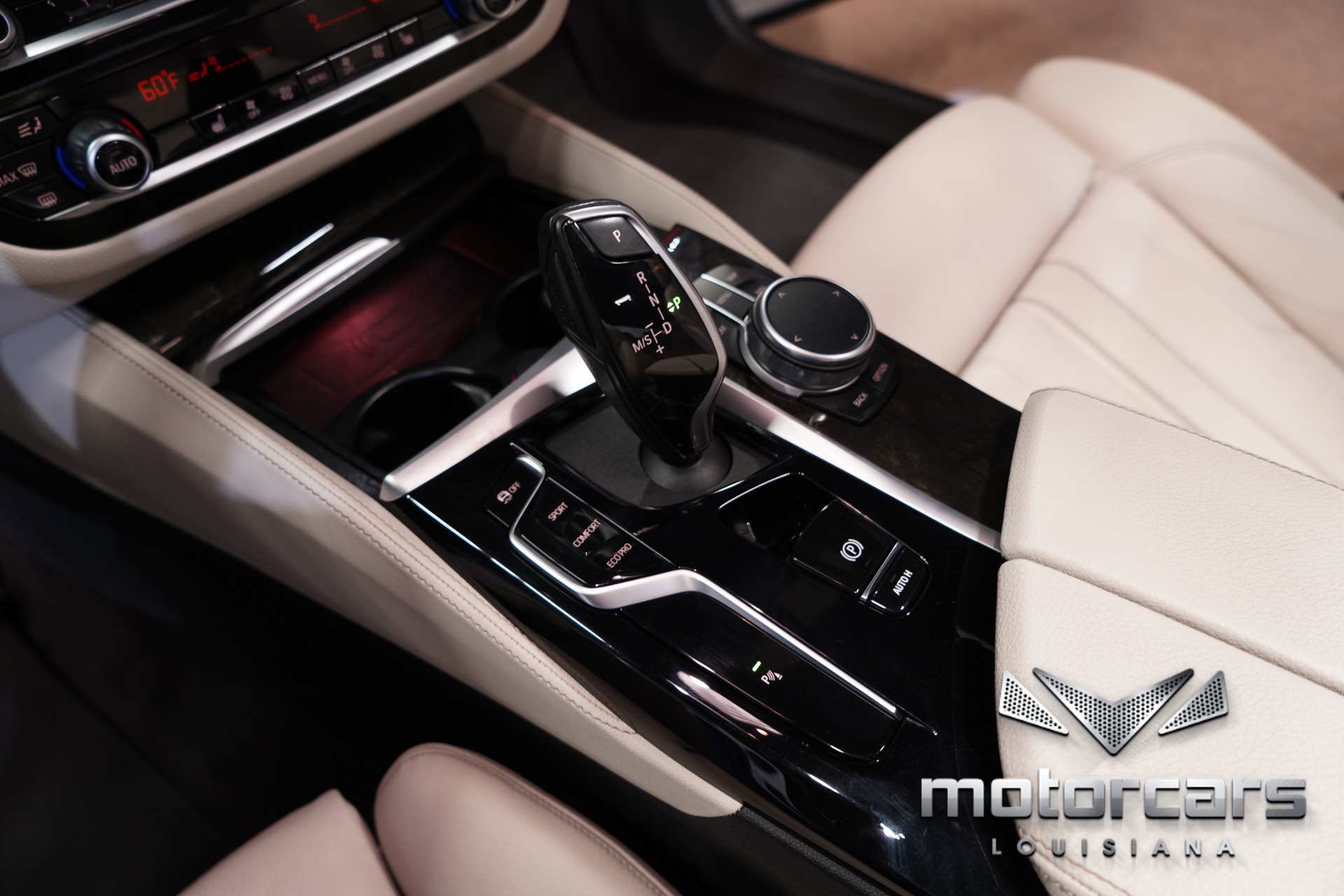 2022 BMW 5 Series 540i - Photo 44