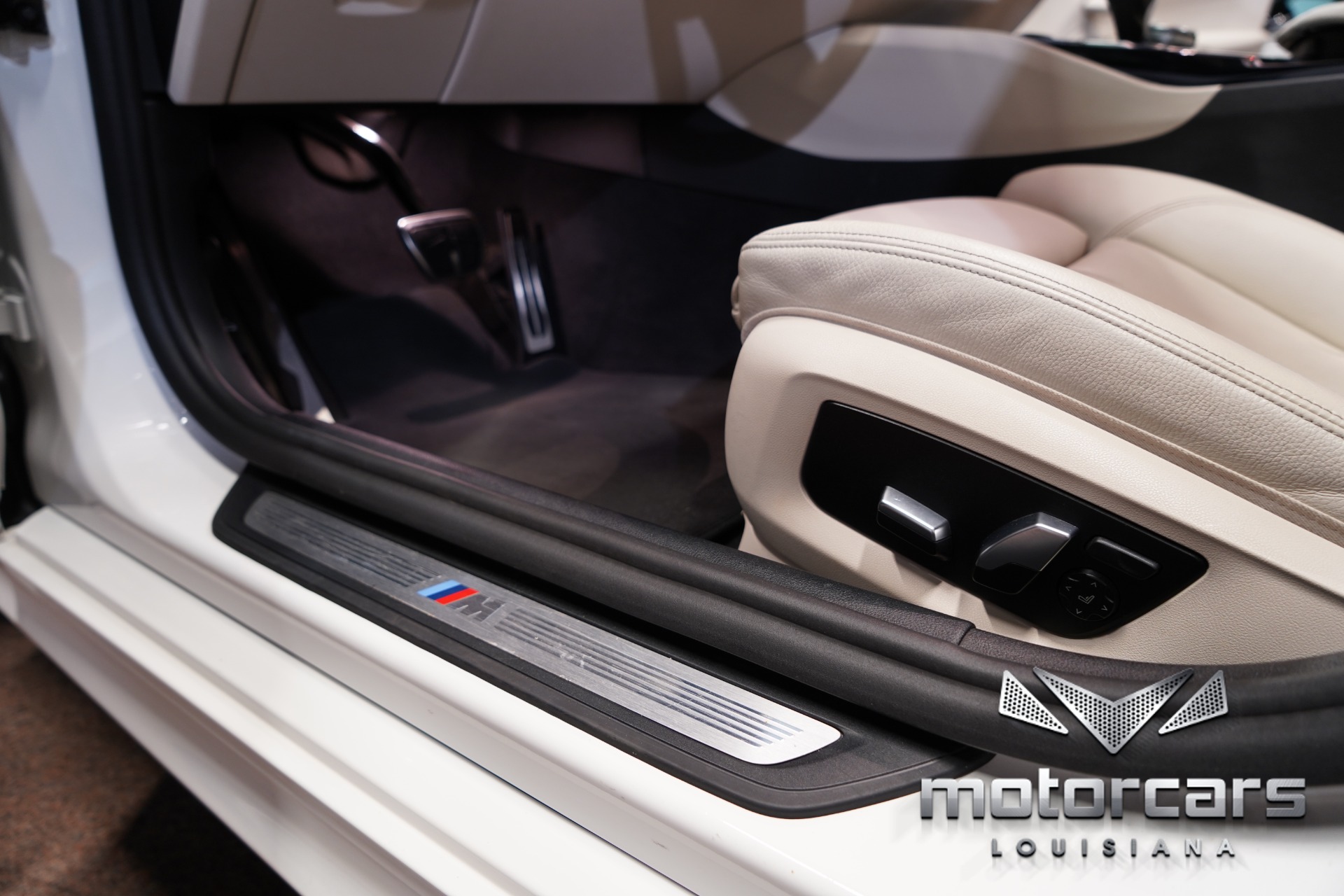 2022 BMW 5 Series 540i - Photo 56