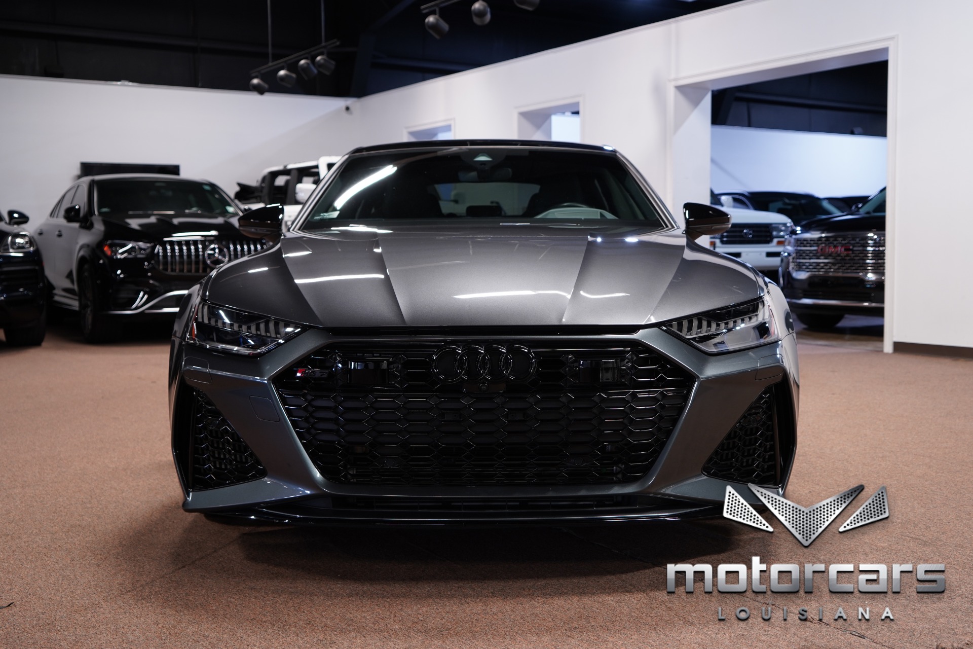 2023 Audi RS 7 Base photo 2