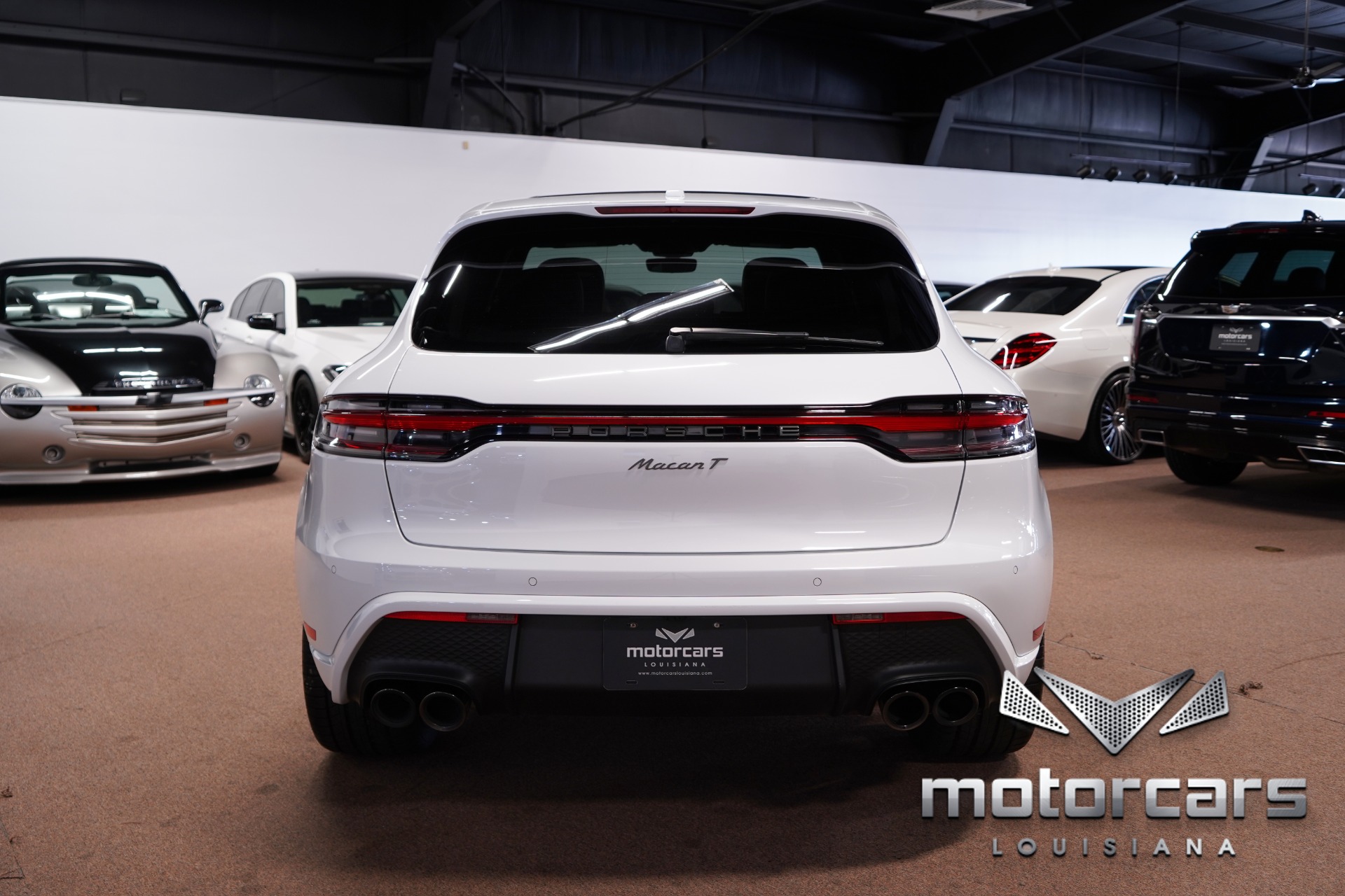 2024 Porsche Macan T photo 4