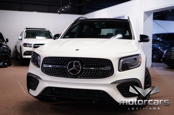 2022 Mercedes-Benz GLB GLB 250's photo