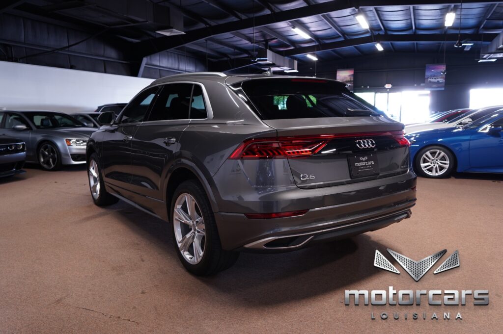 2020 Audi Q8 quattro Prestige 55 TFSI